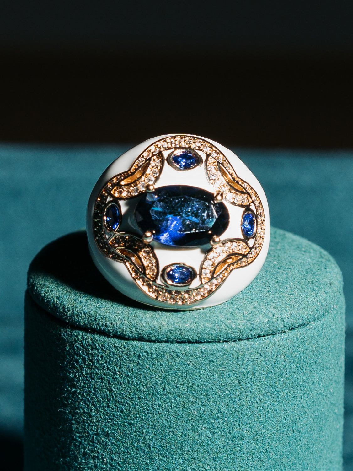 Brincos Saphira Reale