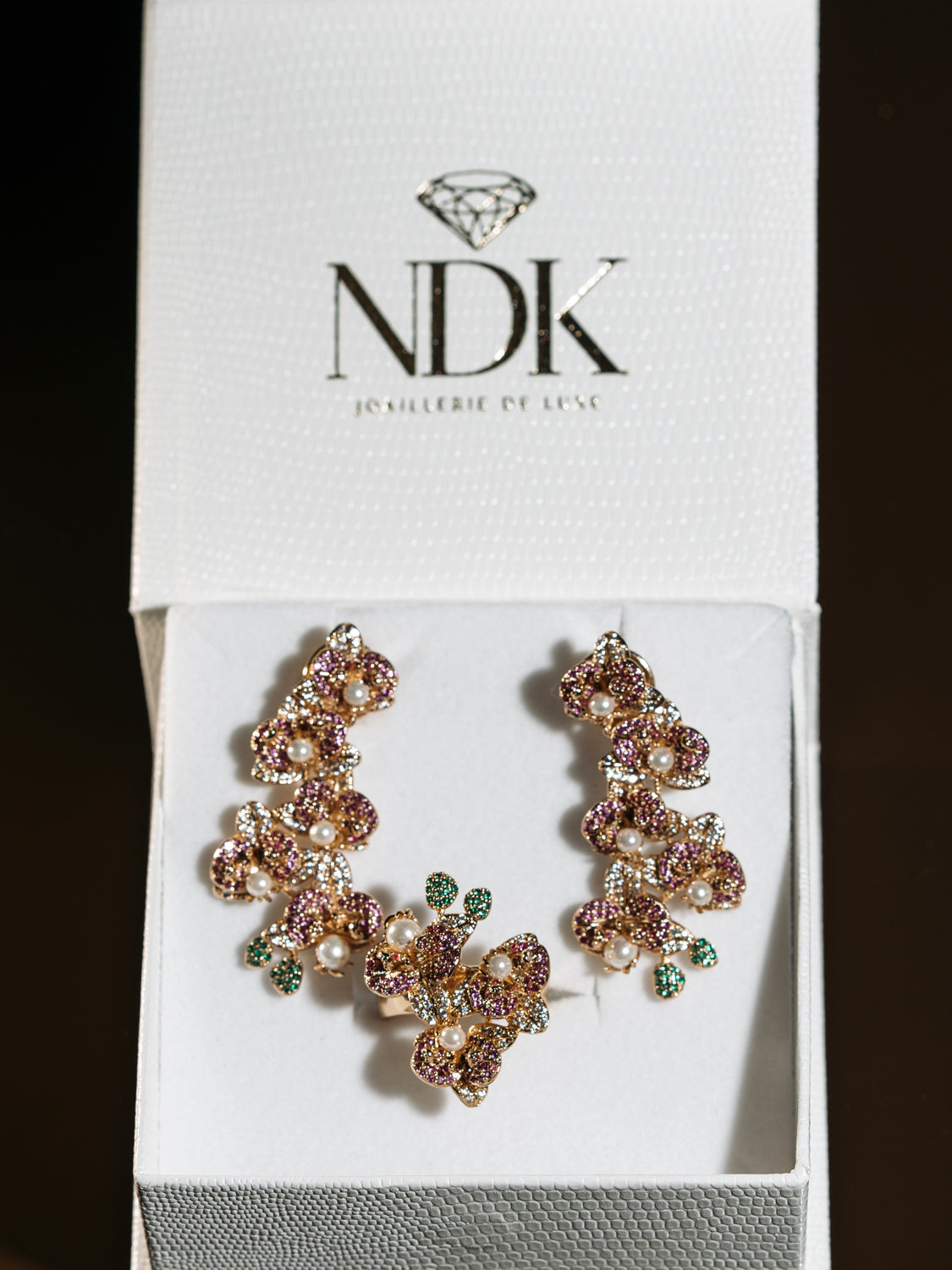 Brincos Fleur d'Orchidée